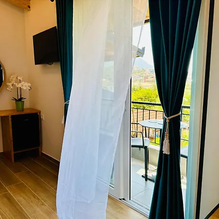 Simadhes Garden Appartement *