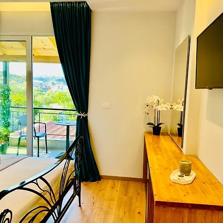 Appartement Simadhes Garden Himare