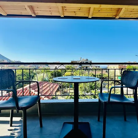 Simadhes Garden Appartement Himare