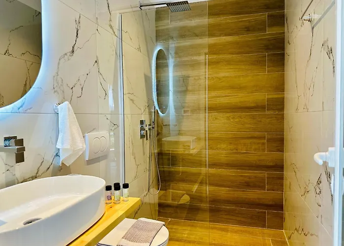 Simadhes Garden 希马拉