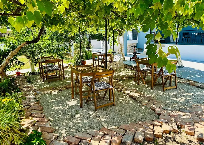 Simadhes Garden דירה *